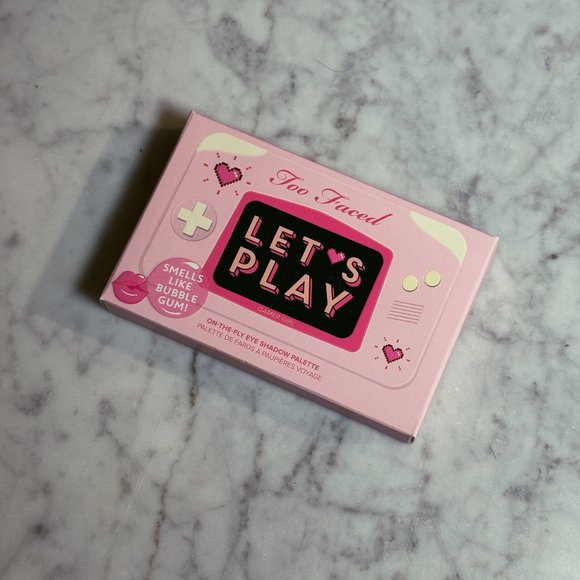 Too Faced Let's Play Mini Eye Shadow Palette | NEW MAKEUP - Picture 2 of 3